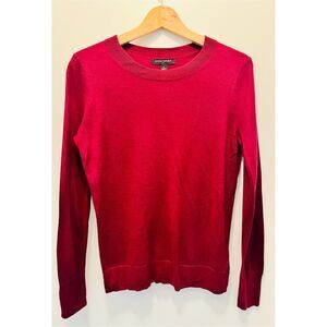 Banana Republic Women's Red Crewneck Pullover Sweater Size S